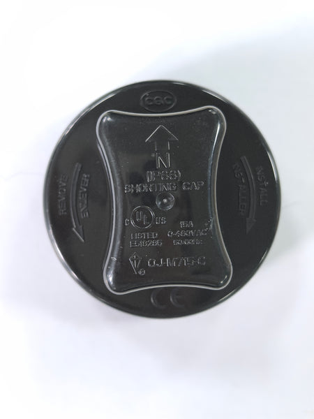 Shorting Cap for Area Light of AR09