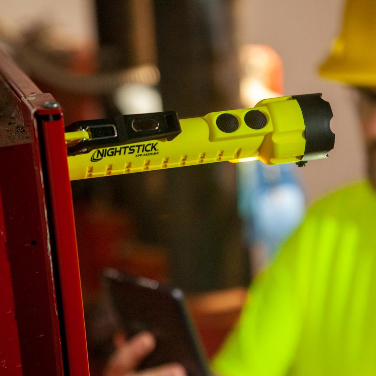 Nightstick Intrinsically Safe Dual-Light Flashlight w/Magnets - 3